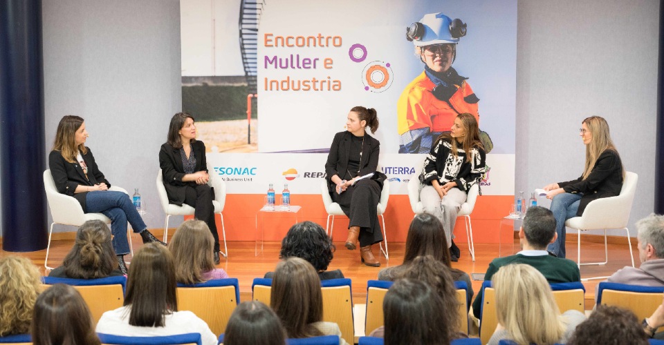 Encontro Muller e Industria