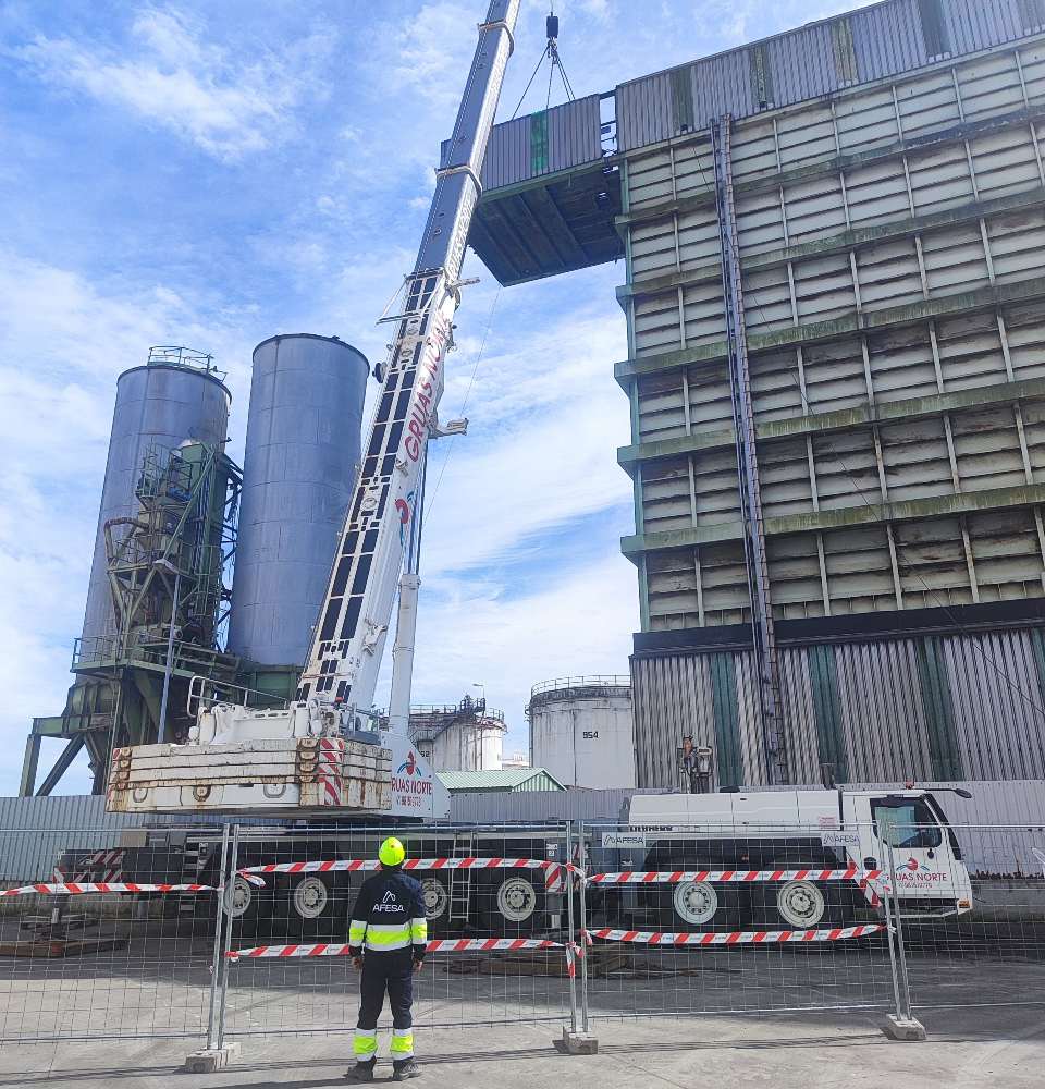 Repsol desmantela sus instalaciones de sólidos del Puerto interior de A Coruña